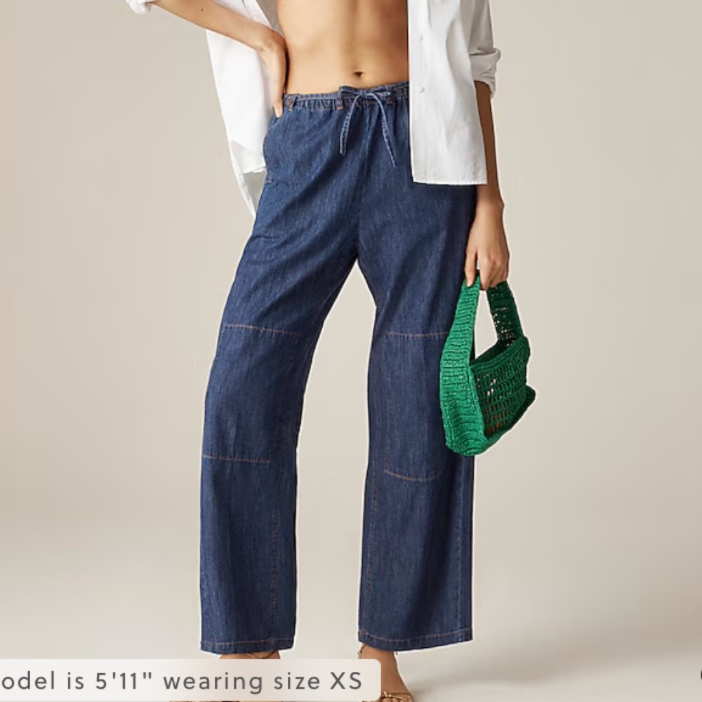 J Crew women pull on chambray jeans XS